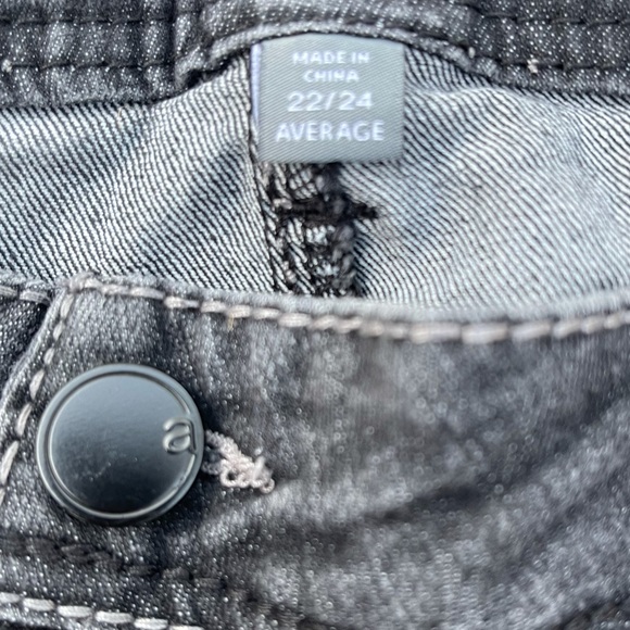 Avenue 22/24 average Gray Jeggings women’s casual - Picture 2 of 7